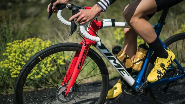 Quels sont les meilleurs exercices pour améliorer la coordination main-œil chez les basketteurs?